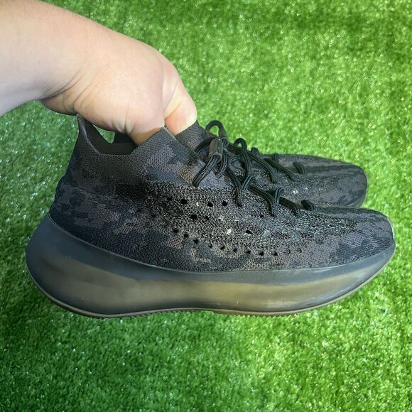 Mens Adidas Yeezy Boost 380 Onyx Black Non-Reflective Mens Size USA 7 - Picture 1 of 6